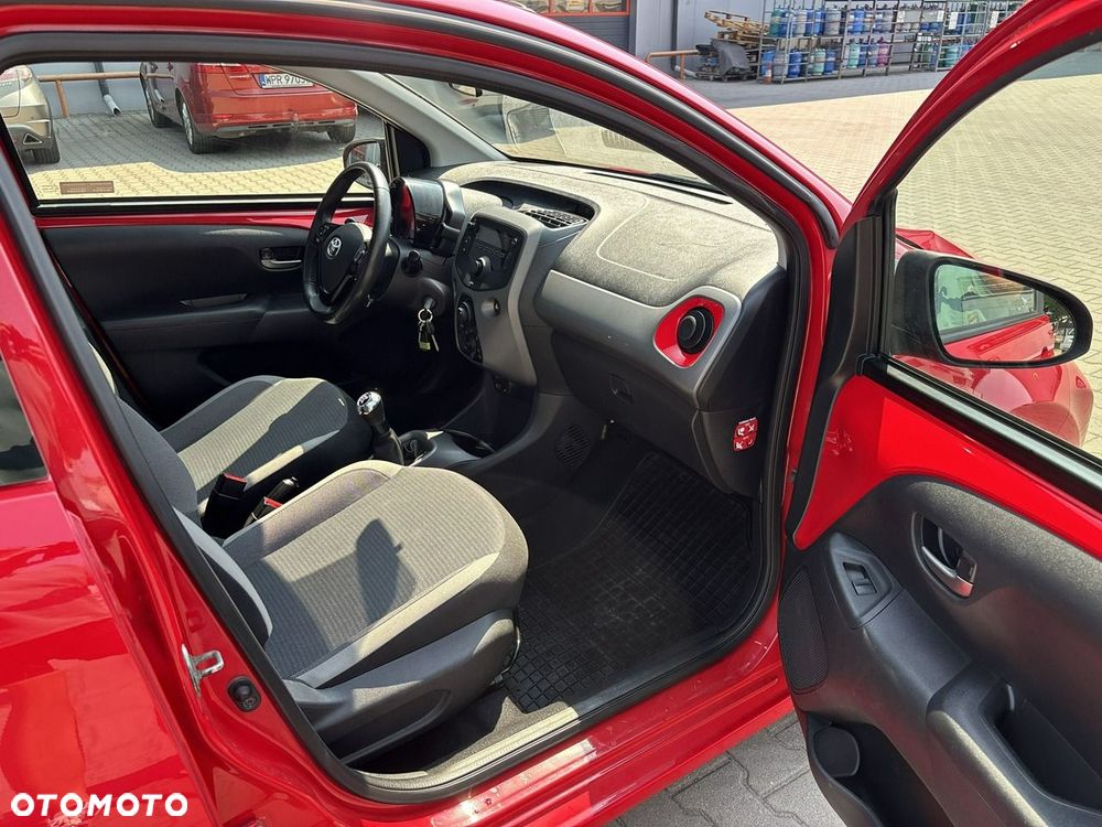 Toyota Aygo 1.0 VVT-i Black Edition - 18