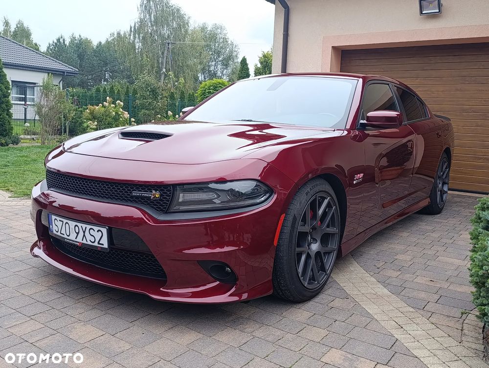 Dodge Charger 6.4 Scat Pack - 8