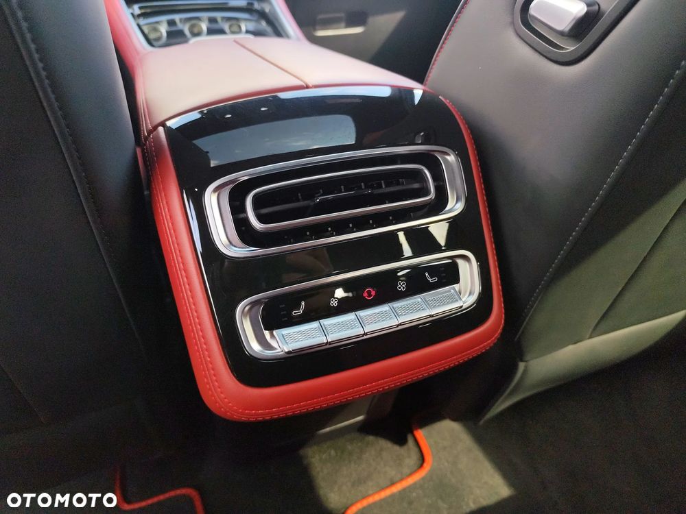 Omoda 9 1.5 Super Hybrid Exclusive AWD - 14