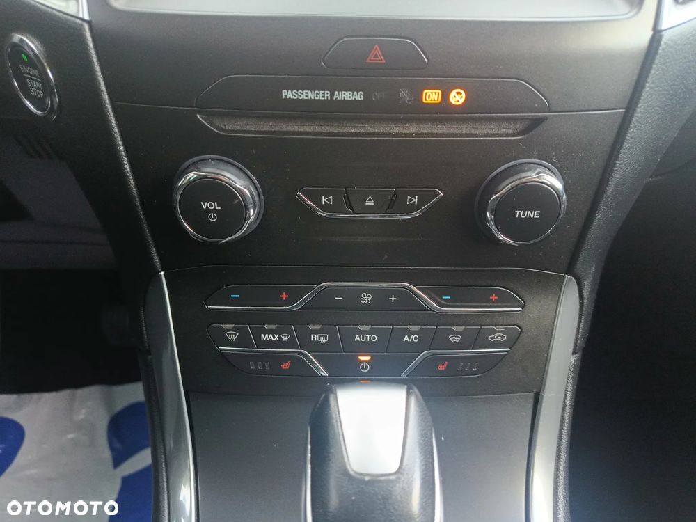 Ford S-Max 2.0 TDCi Titanium PowerShift - 16