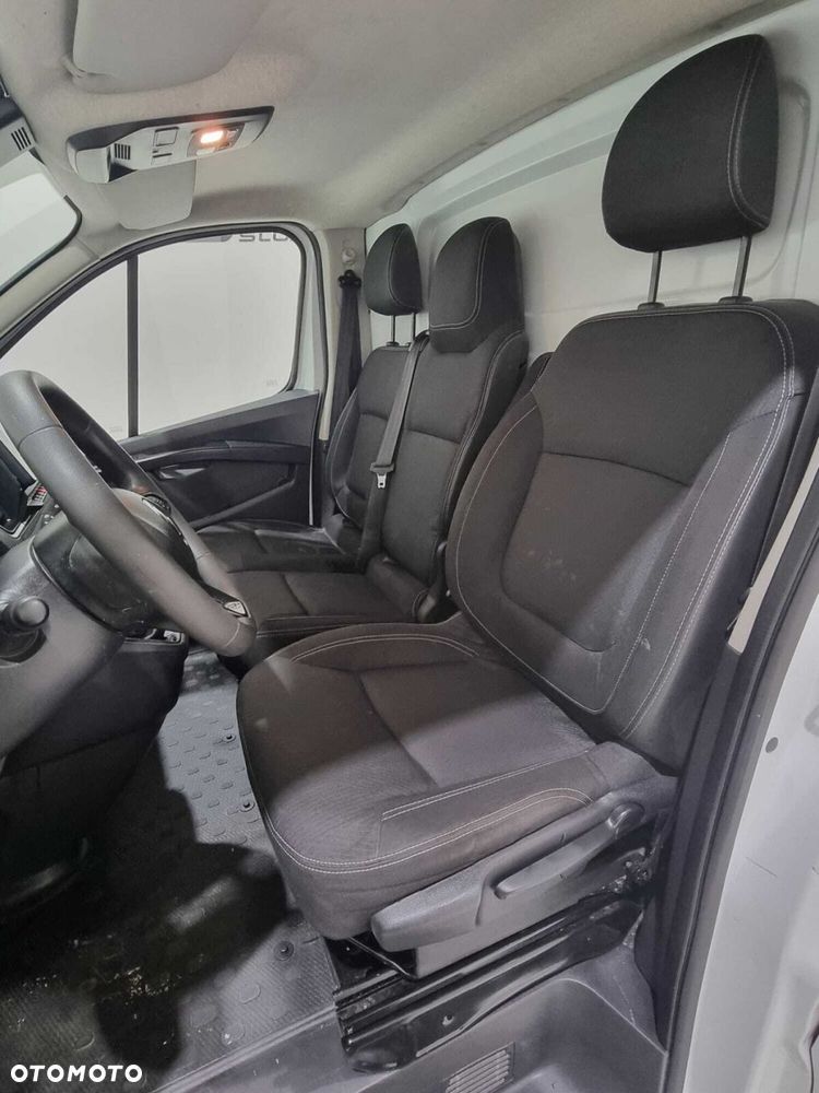 Renault Trafic - 18