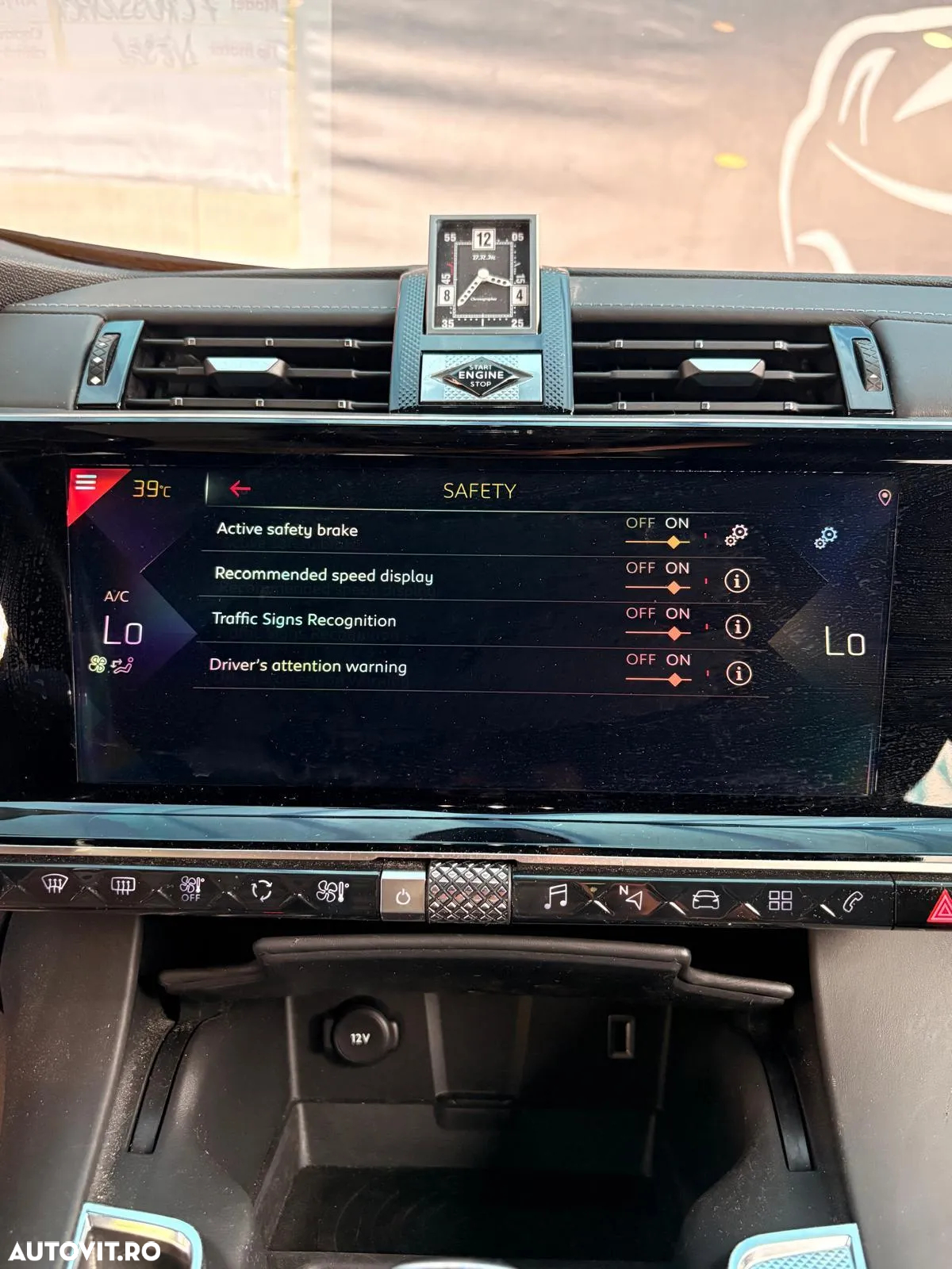 DS Automobiles DS 7 Crossback - 12