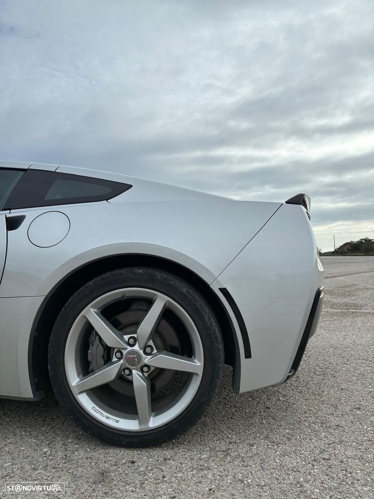 Chevrolet Corvette Stingray LT1 6.2 V8 - 21
