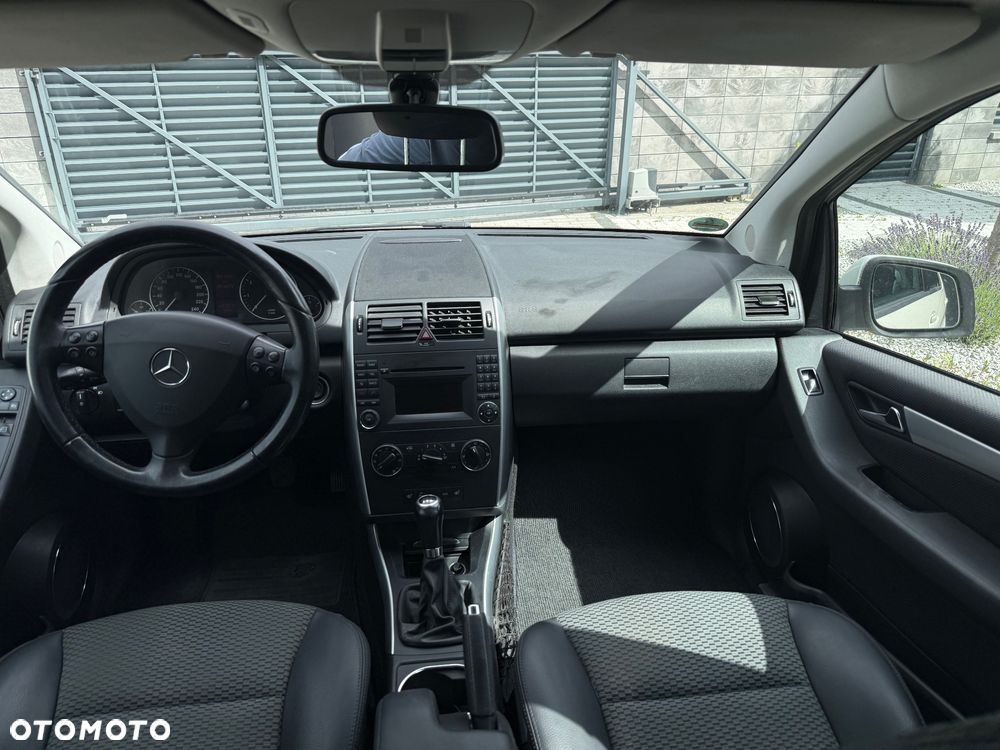 Mercedes-Benz Klasa A 180 BlueEFFICIENCY Avantgarde - 10