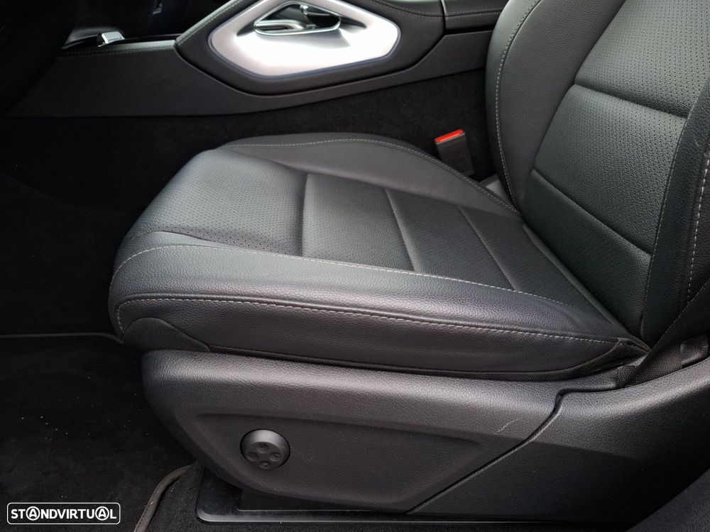 Mercedes-Benz GLE 300 d 4Matic - 15