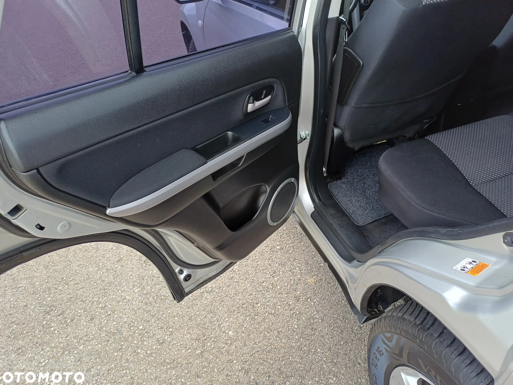 Suzuki Grand Vitara 2.0 Automatik Comfort + - 15