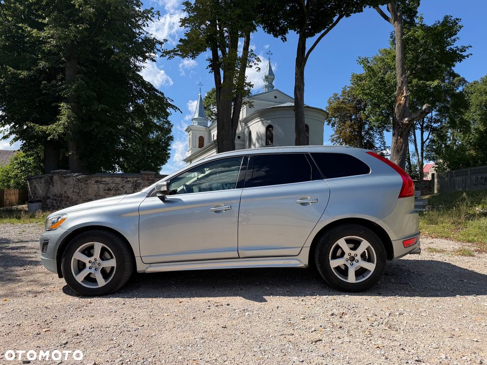 Volvo XC 60 D3 R-Design - 2