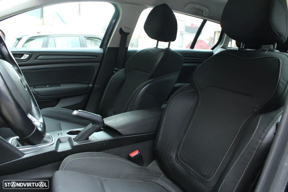 Renault Mégane Sport Tourer ENERGY dCi 110 LIMITED - 26