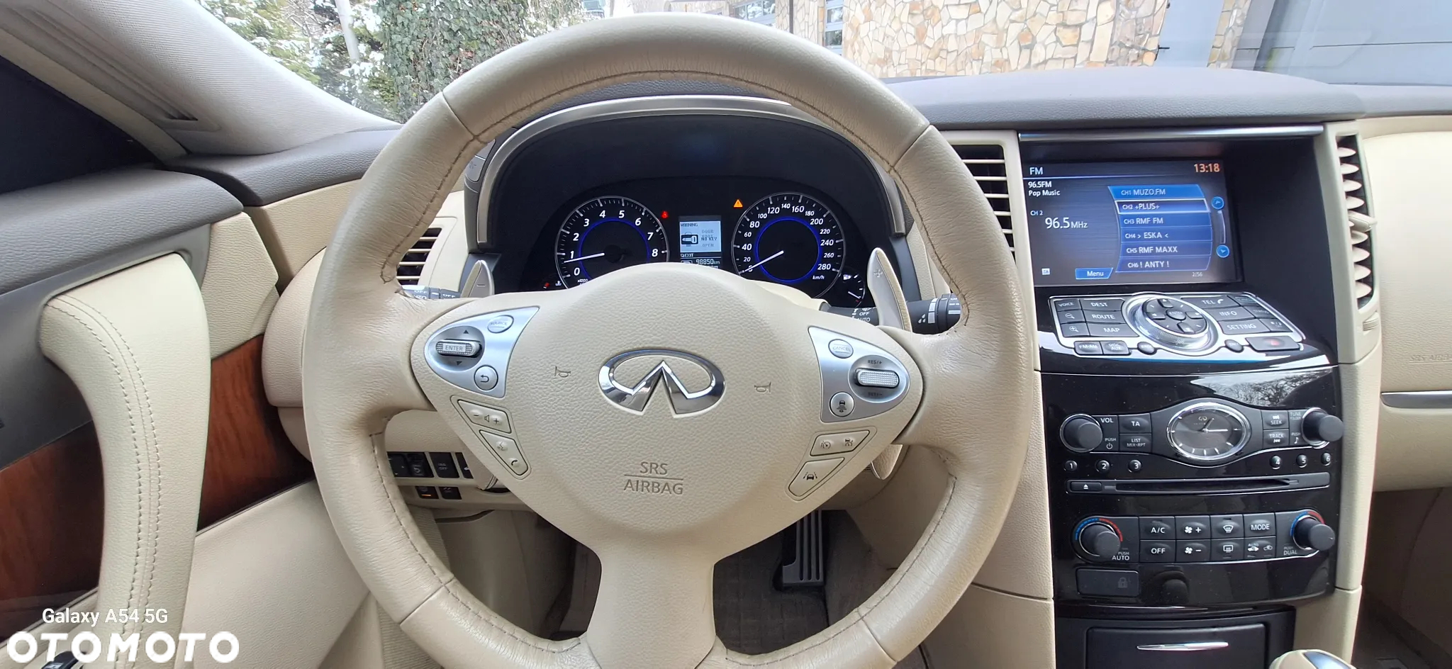 Infiniti Q70 3.7 S Premium