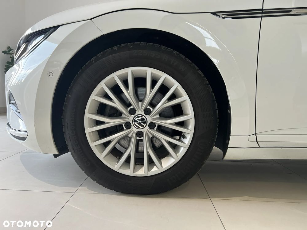 Volkswagen Arteon 2.0 TSI Essence DSG - 28
