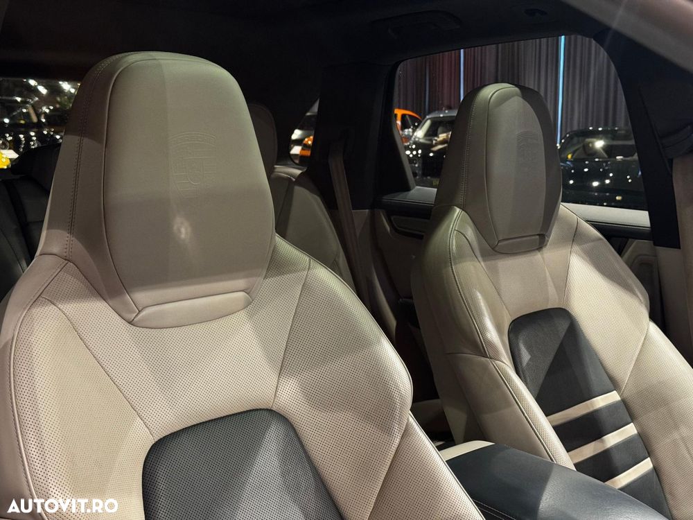 Porsche Cayenne Standard - 13