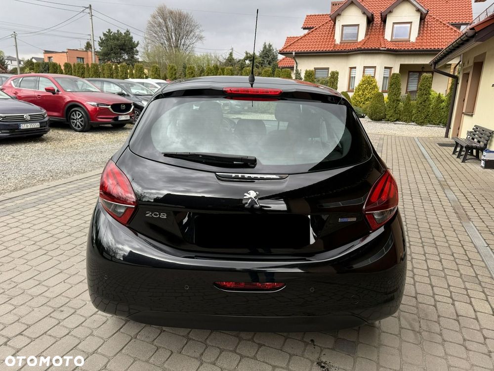 Peugeot 208 82 VTI Allure - 8