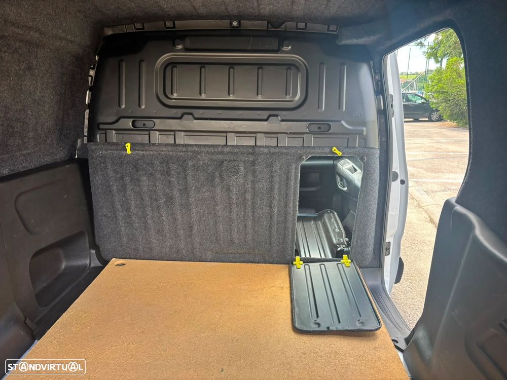 Opel Combo 1.5 CDTi 102cv L2H2 ENJOY - AC - IVA DEDUTÍVEL - 17