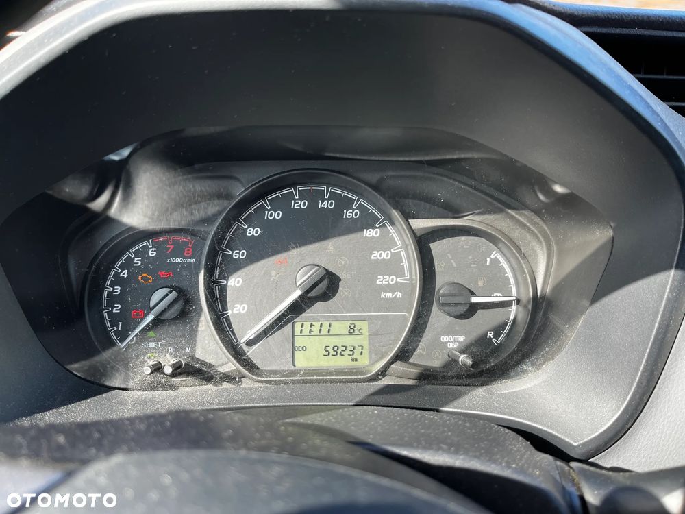 Toyota Yaris 1.5 Active - 6