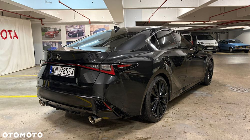 Lexus IS - 22