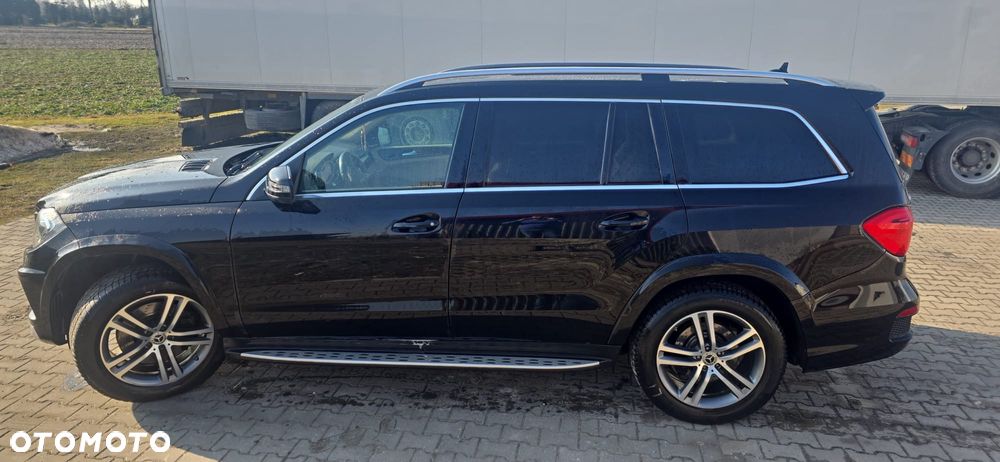 Mercedes-Benz GL - 5