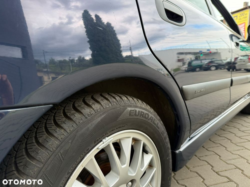 Mitsubishi Carisma 1.8 GDI Avance - 12
