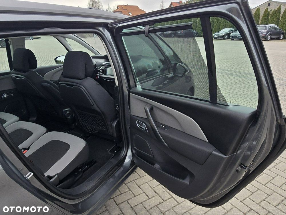 Citroën C4 Grand Picasso - 23