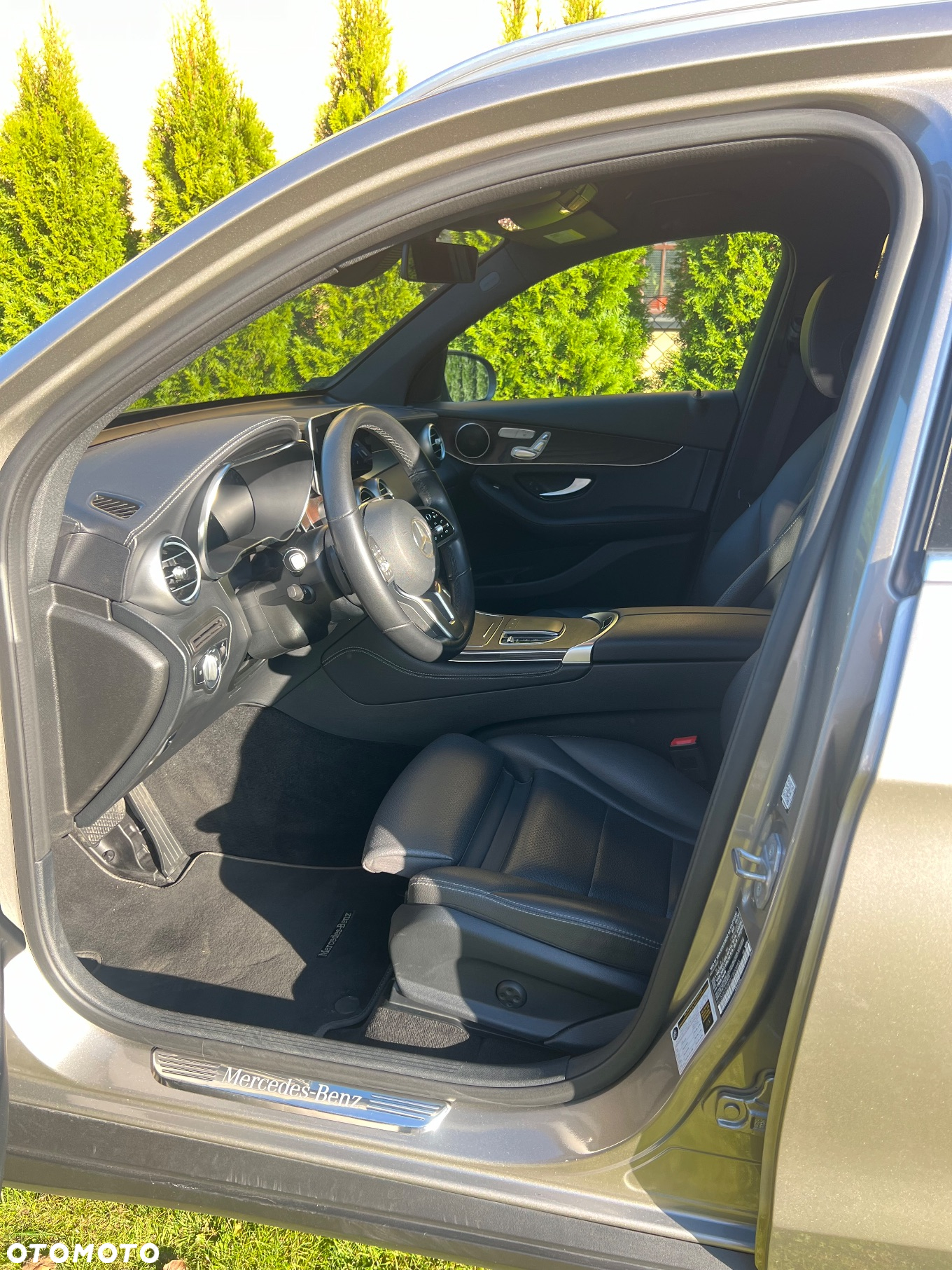 Mercedes-Benz GLC 300 e 4Matic 9G-TRONIC Exclusive - 11