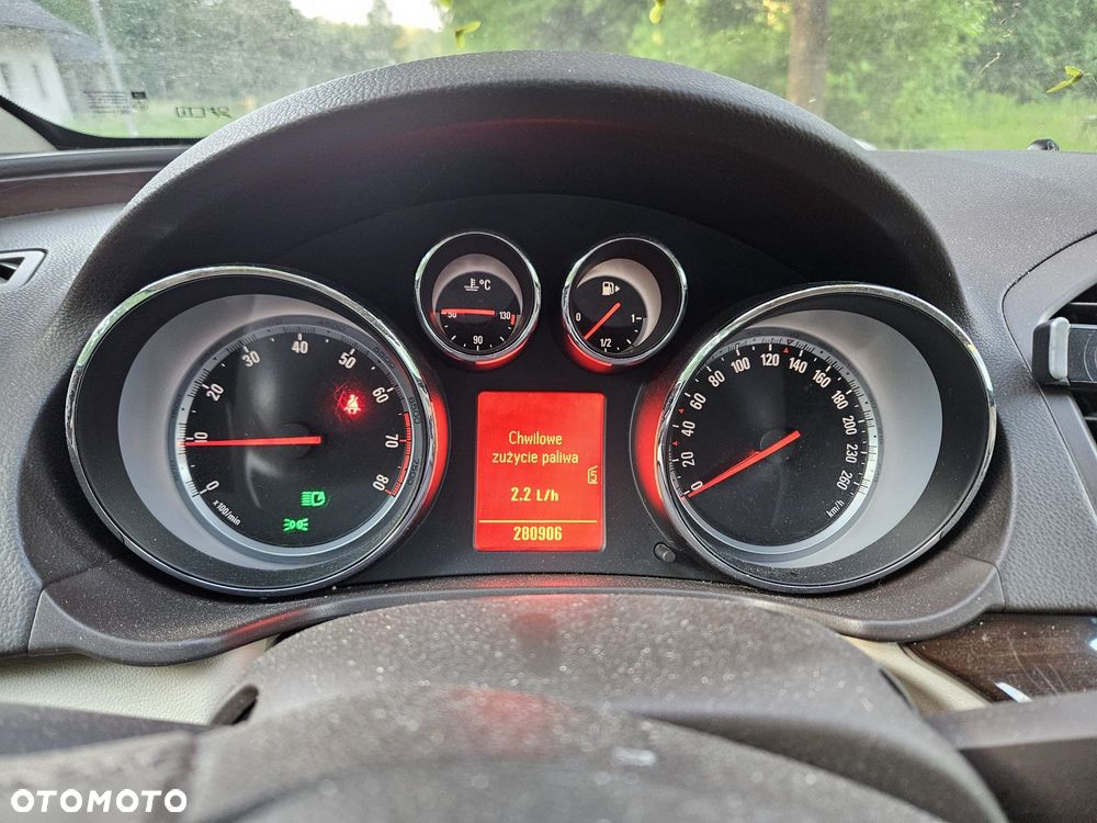 Opel Insignia 1.8 - 7