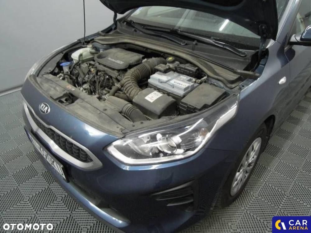 Kia Ceed - 12