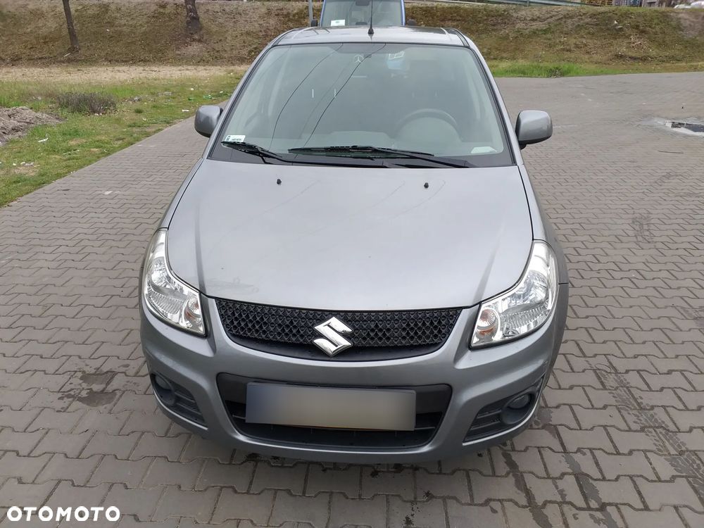 Suzuki SX4 1.6 Premium - 3