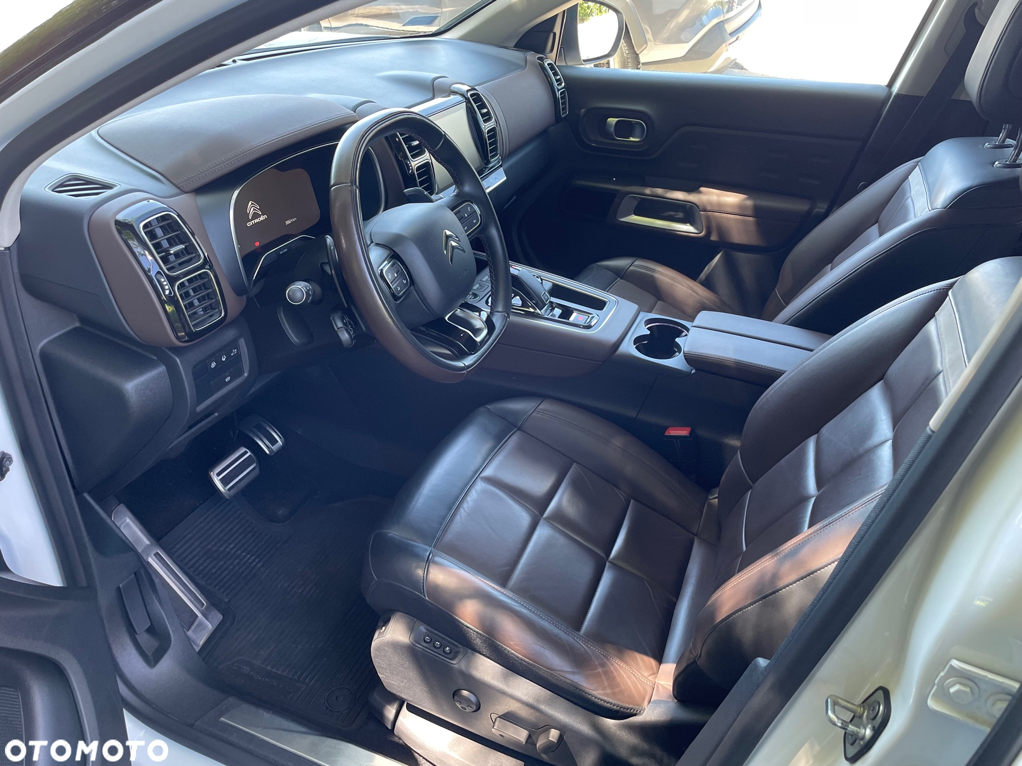 Citroën C5 Aircross 1.6 PureTech Shine EAT8 - 20