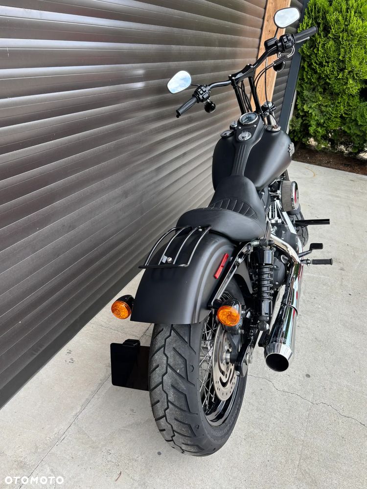 Harley-Davidson Dyna Street Bob - 10