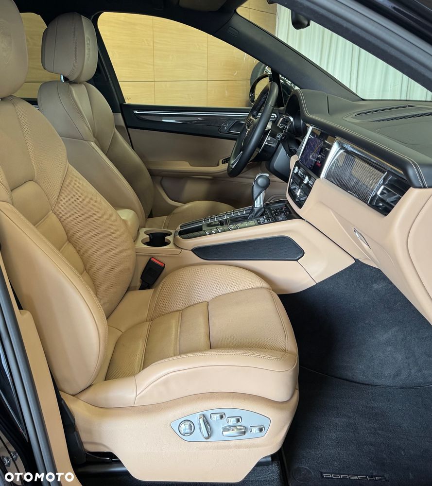 Porsche Macan - 9