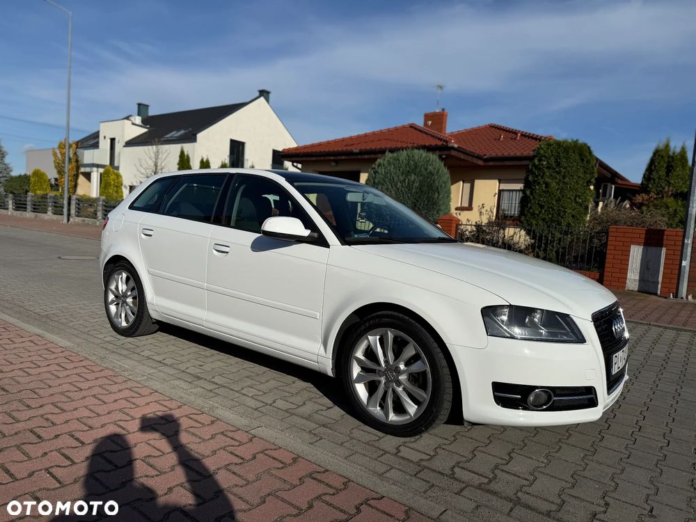 Audi A3 Sportback - 14