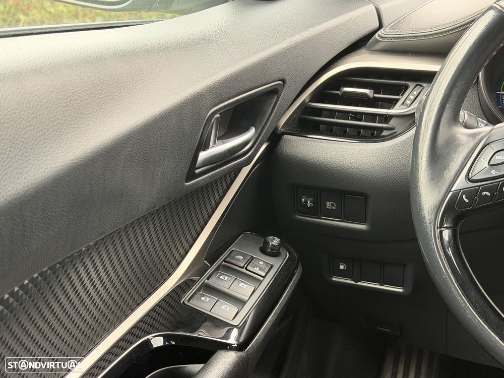 Toyota C-HR 1.8 Hybrid Square Collection - 42