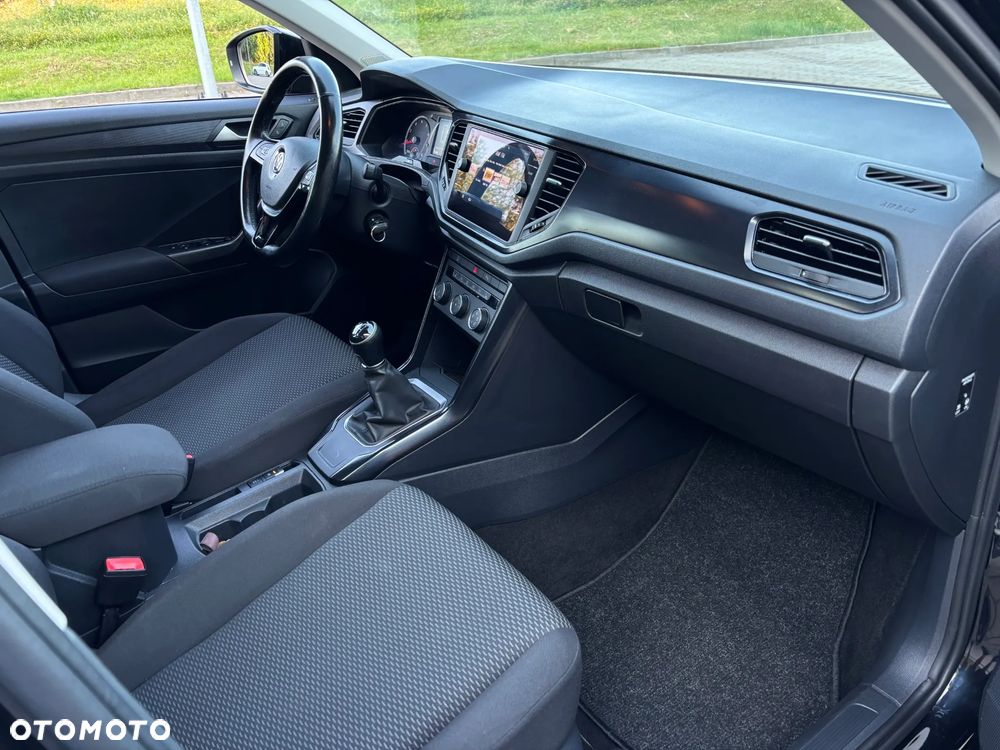 Volkswagen T-Roc - 6