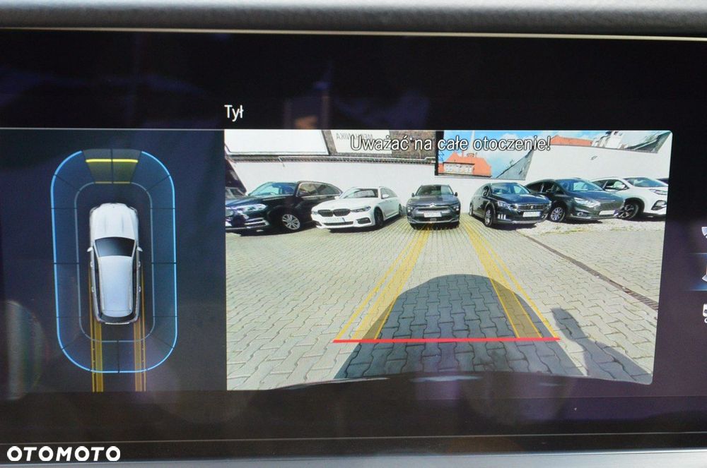 Mercedes-Benz Klasa E - 23