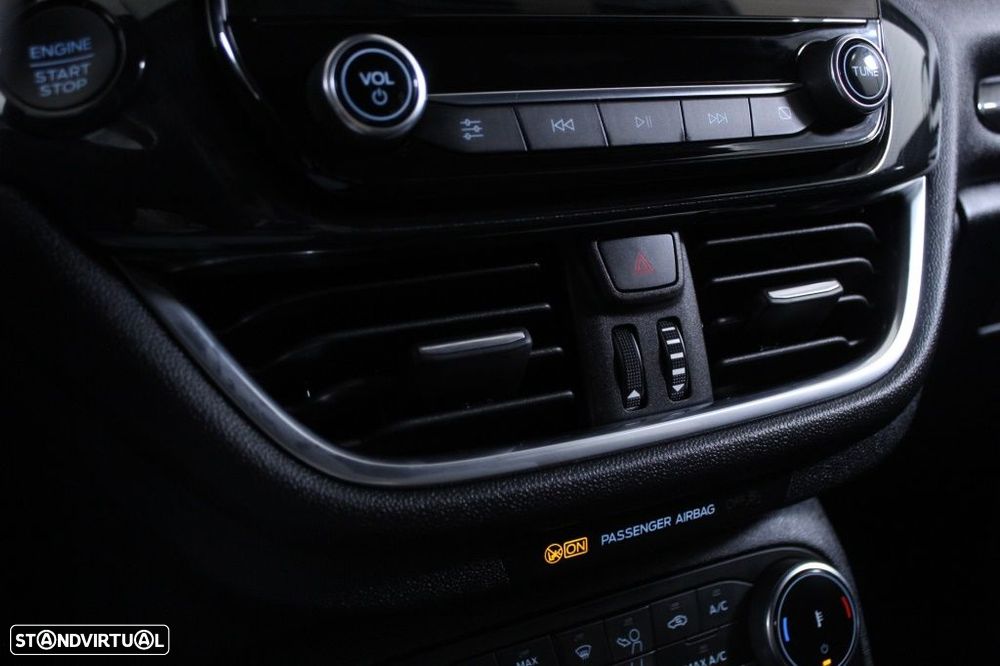 Ford Fiesta 1.0 EcoBoost ST-Line - 30