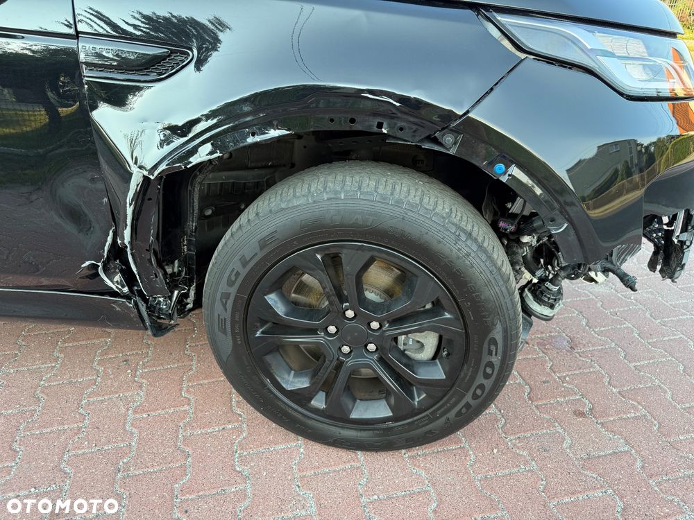 Land Rover Discovery Sport P300e R-Dynamic S - 17