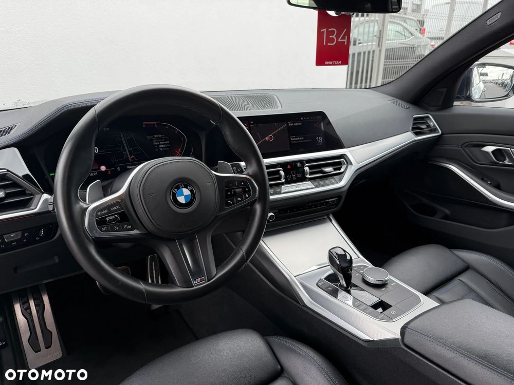 BMW Seria 3 320d M Sport sport - 25