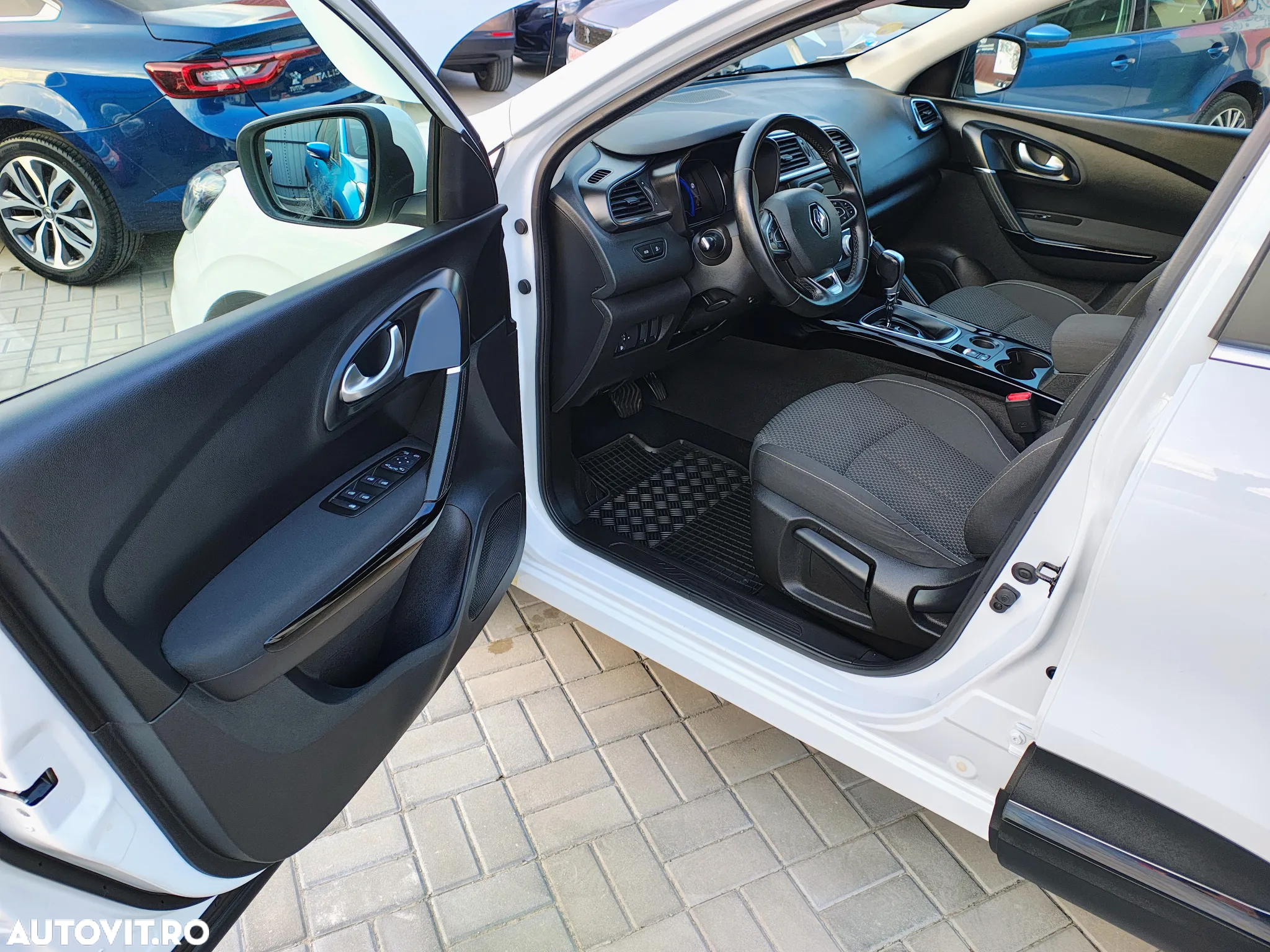 Renault Kadjar BLUE dCi 115 EDC BUSINESS EDITION - 25