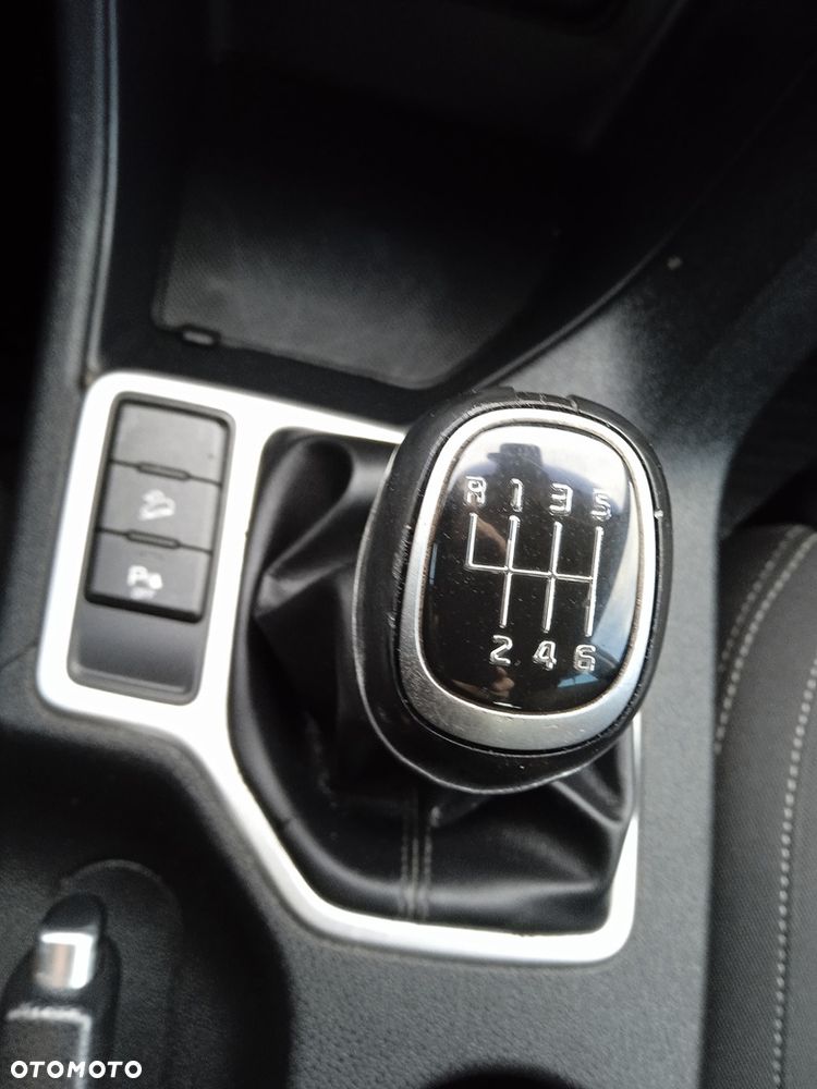 Kia Sportage 1.6 GDI Black Edition 2WD - 14