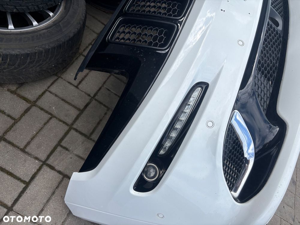 Zderzak Jeep Grand Cherokee SRT WK2 2014 - 13