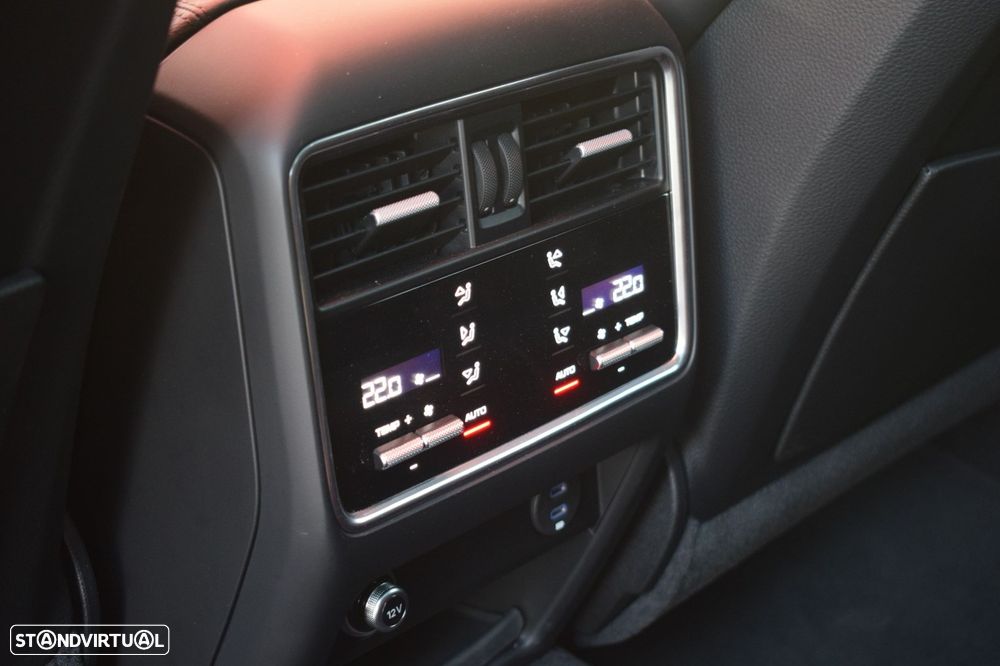 Porsche Cayenne E-Hybrid - 13