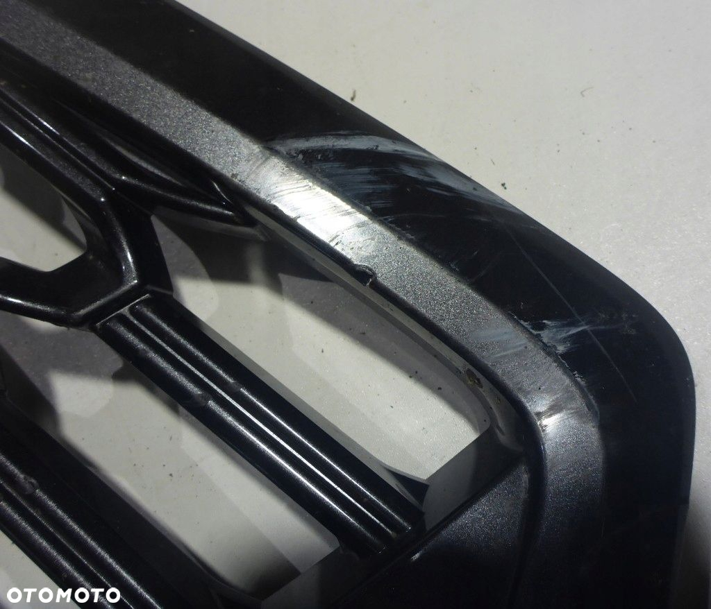 Lexus NX Atrapa 53111-78181 - 2