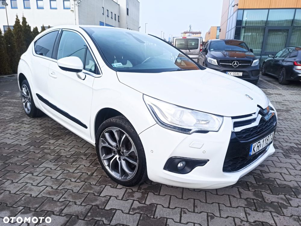 Citroën DS4 THP 200 SportChic - 1