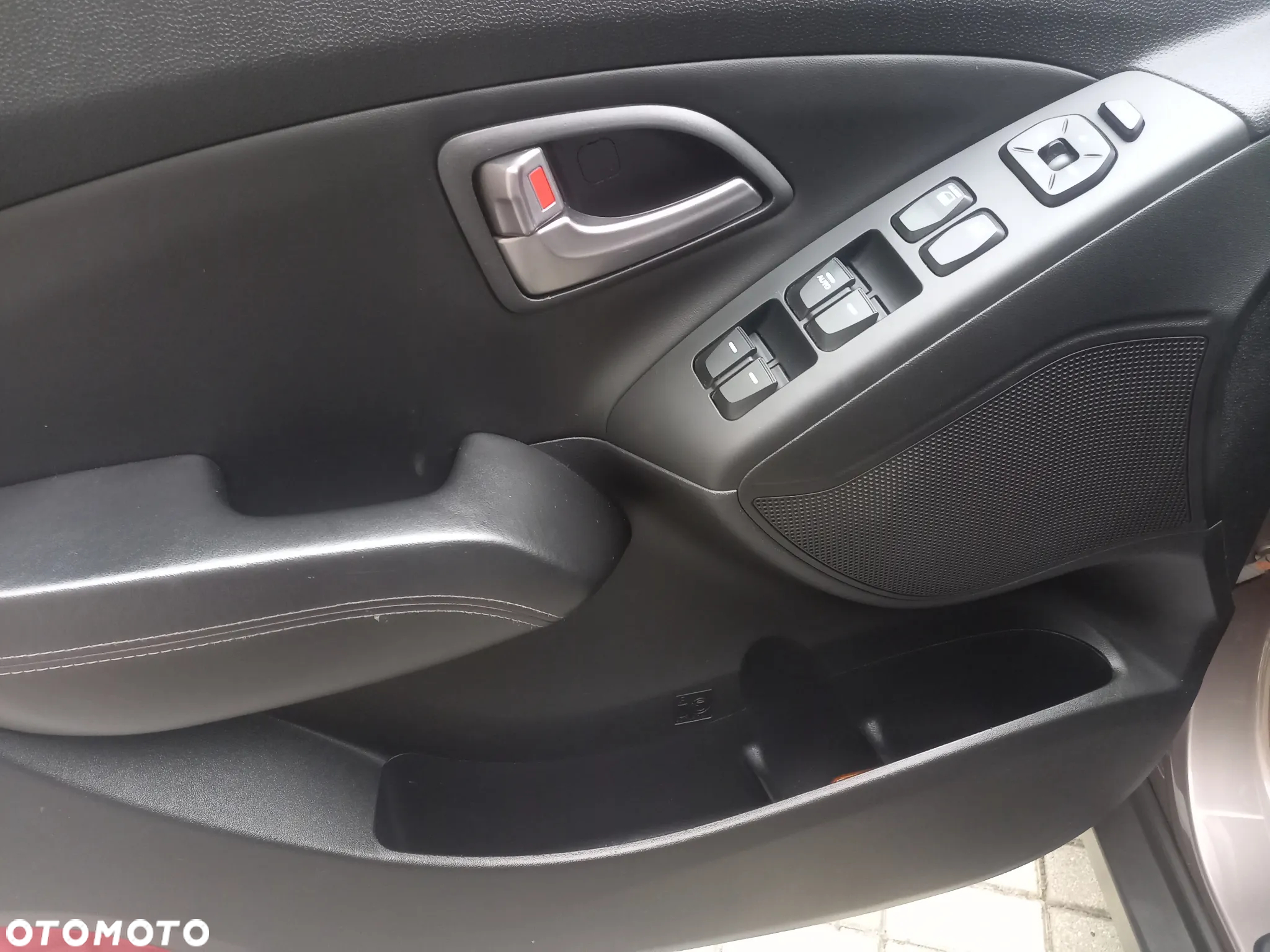 Hyundai ix35 1.7 CRDi Premium 2WD - 17