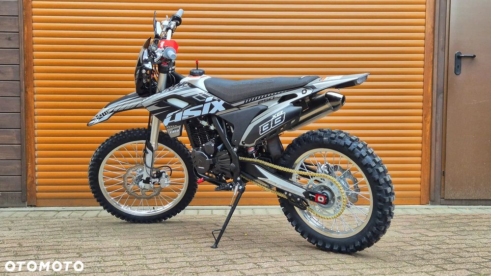 ASIX XB-88 250cc - 4