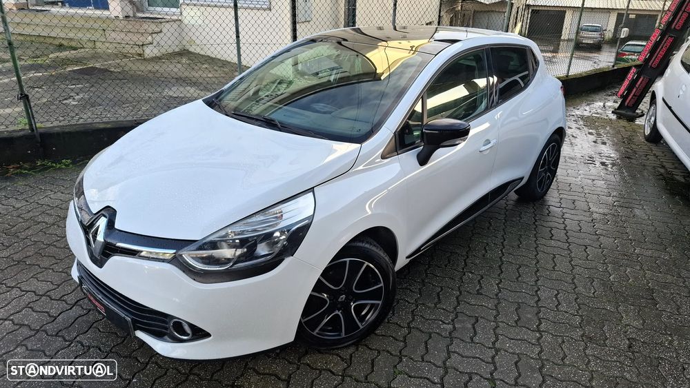 Renault Clio 1.5 dCi Dynamique S - 2