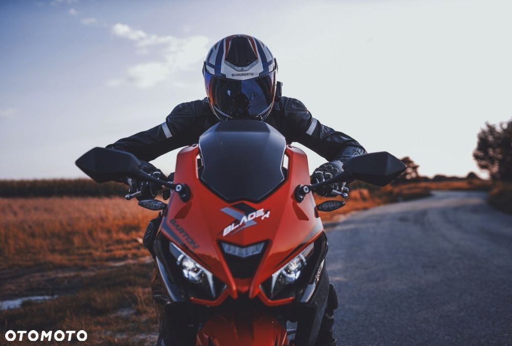 Barton BLADE-R - 12