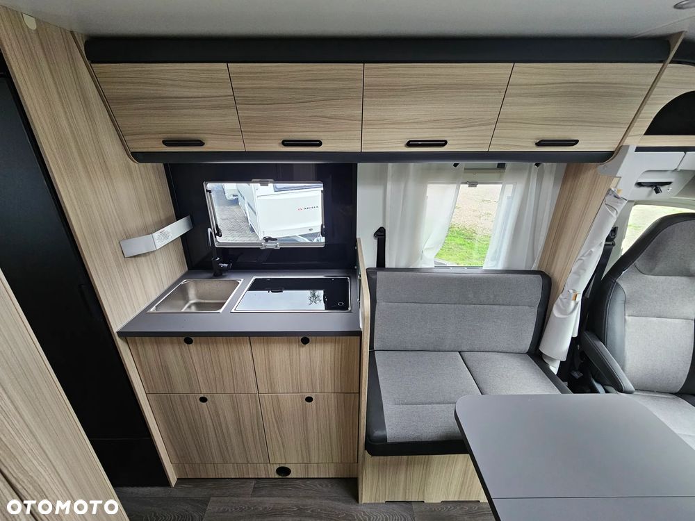 Sun Living by Adria C 70DL - 10