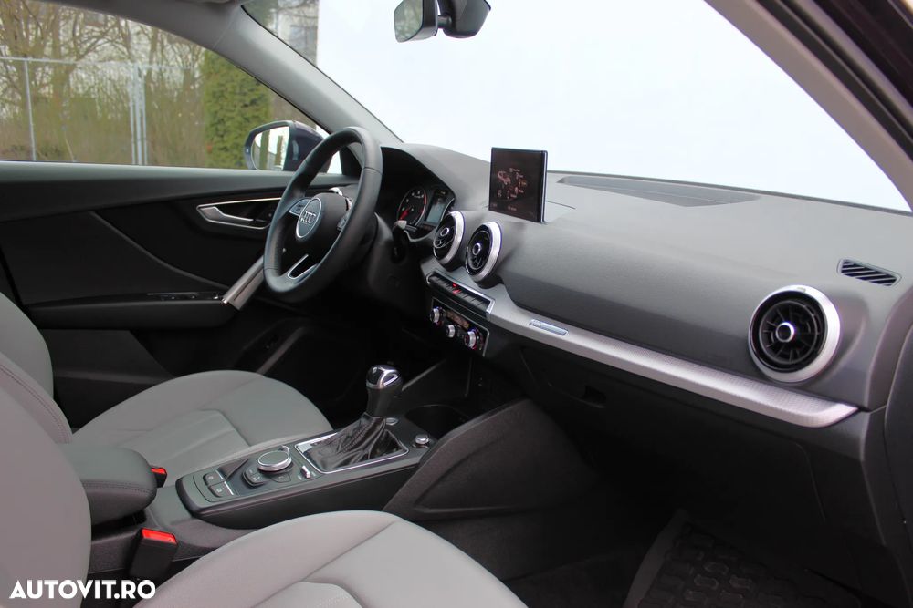 Audi Q2 35 TFSI S tronic S Line - 13