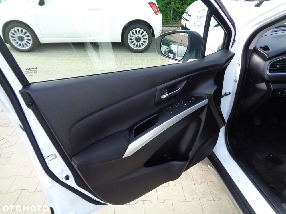 Suzuki S-Cross 1.4 BoosterJet Hybrid Comfort - 9