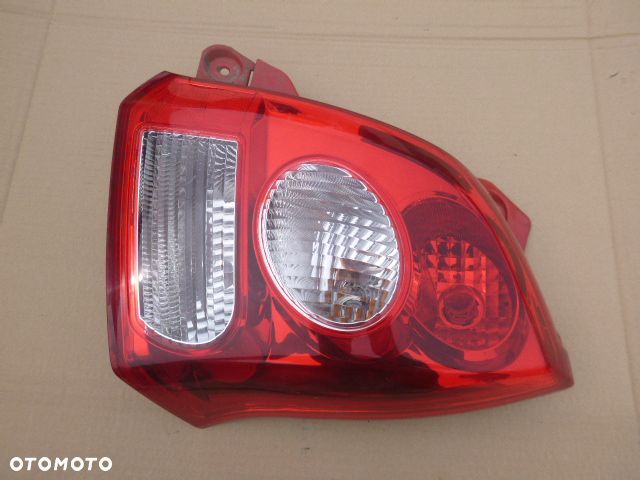 LAMPA PRAWY TYŁ PRAWA TYLNA NISSAN PIXO 08- - 4